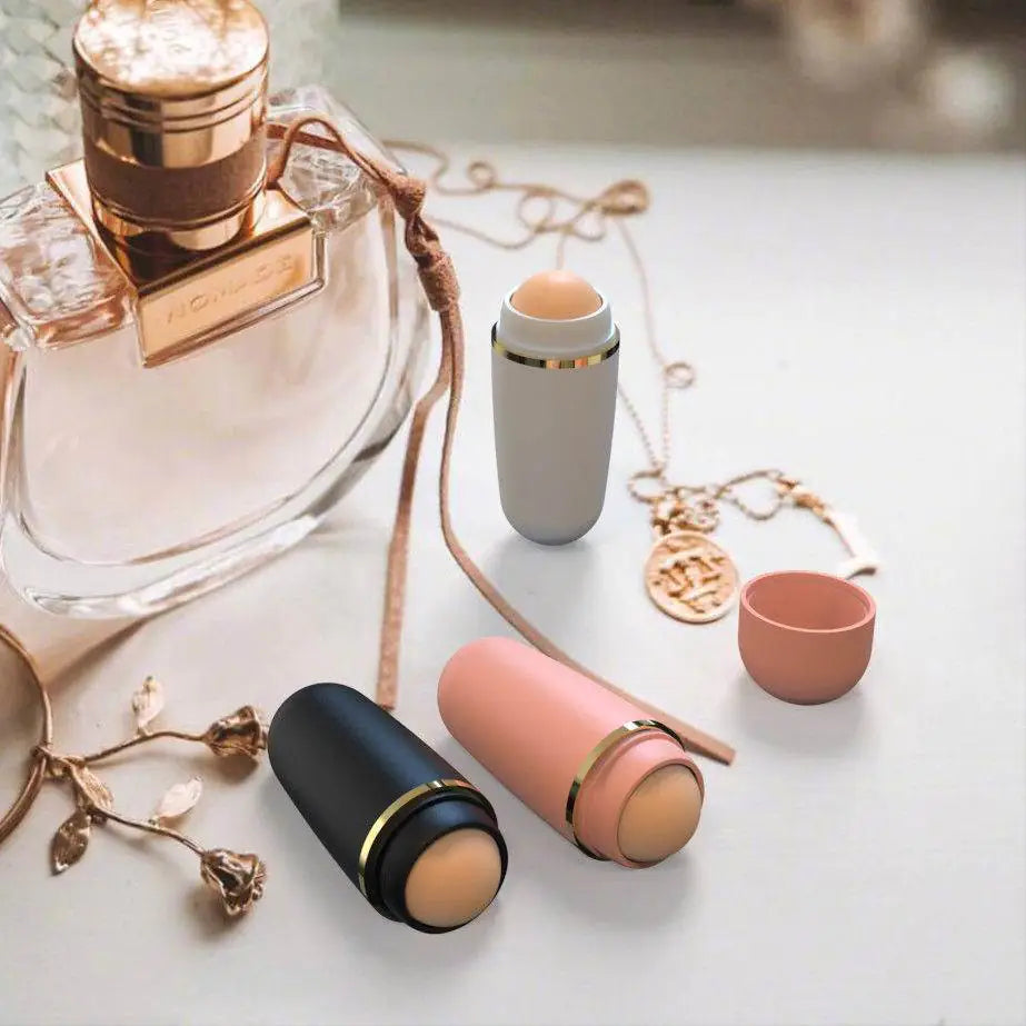 Portable Oil-absorbing Volcanic Stone Roller Ball